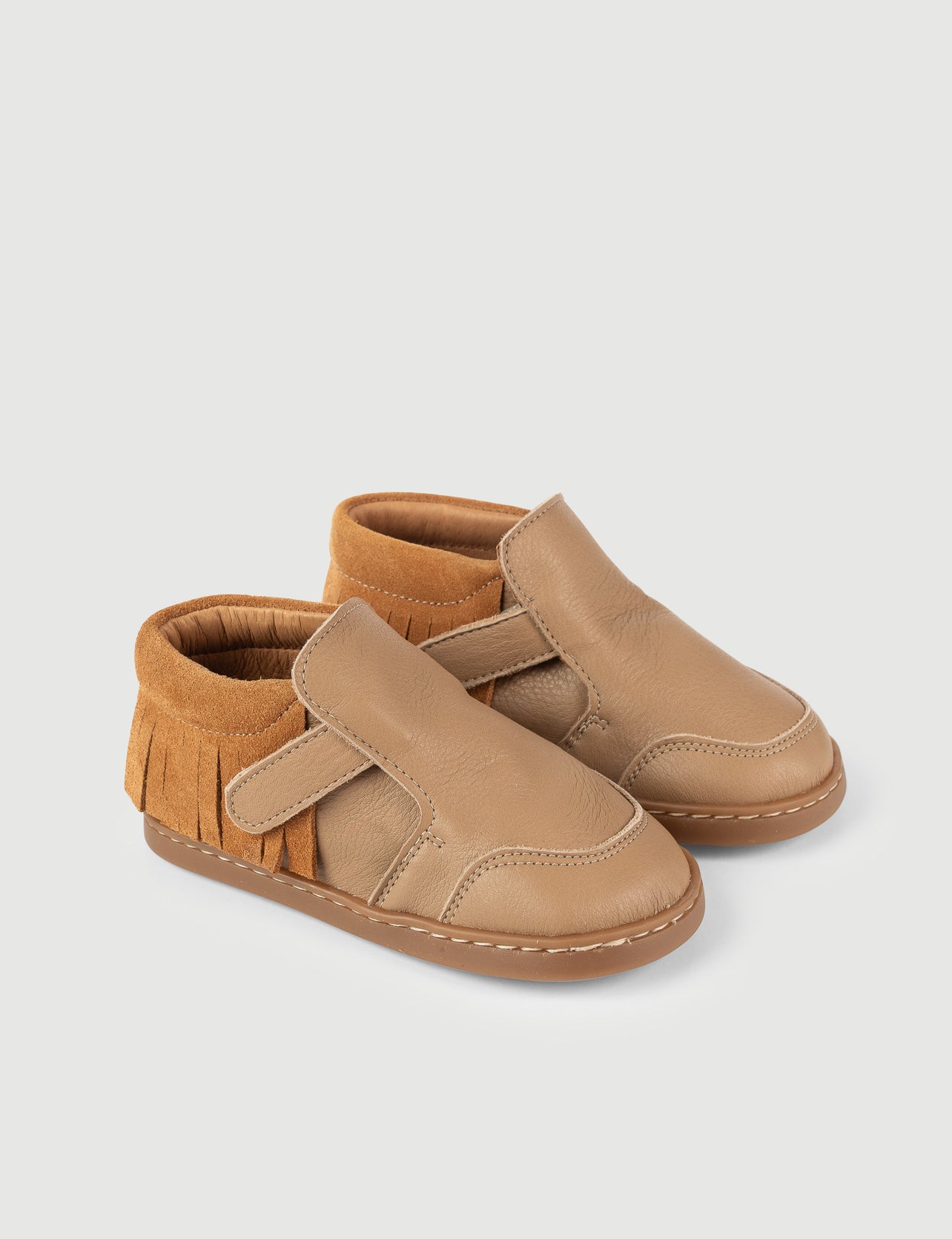 BOTÍN AVELLANA FLECOS - Zapato Barefoot Artesanal | SHUU BAREFOOT