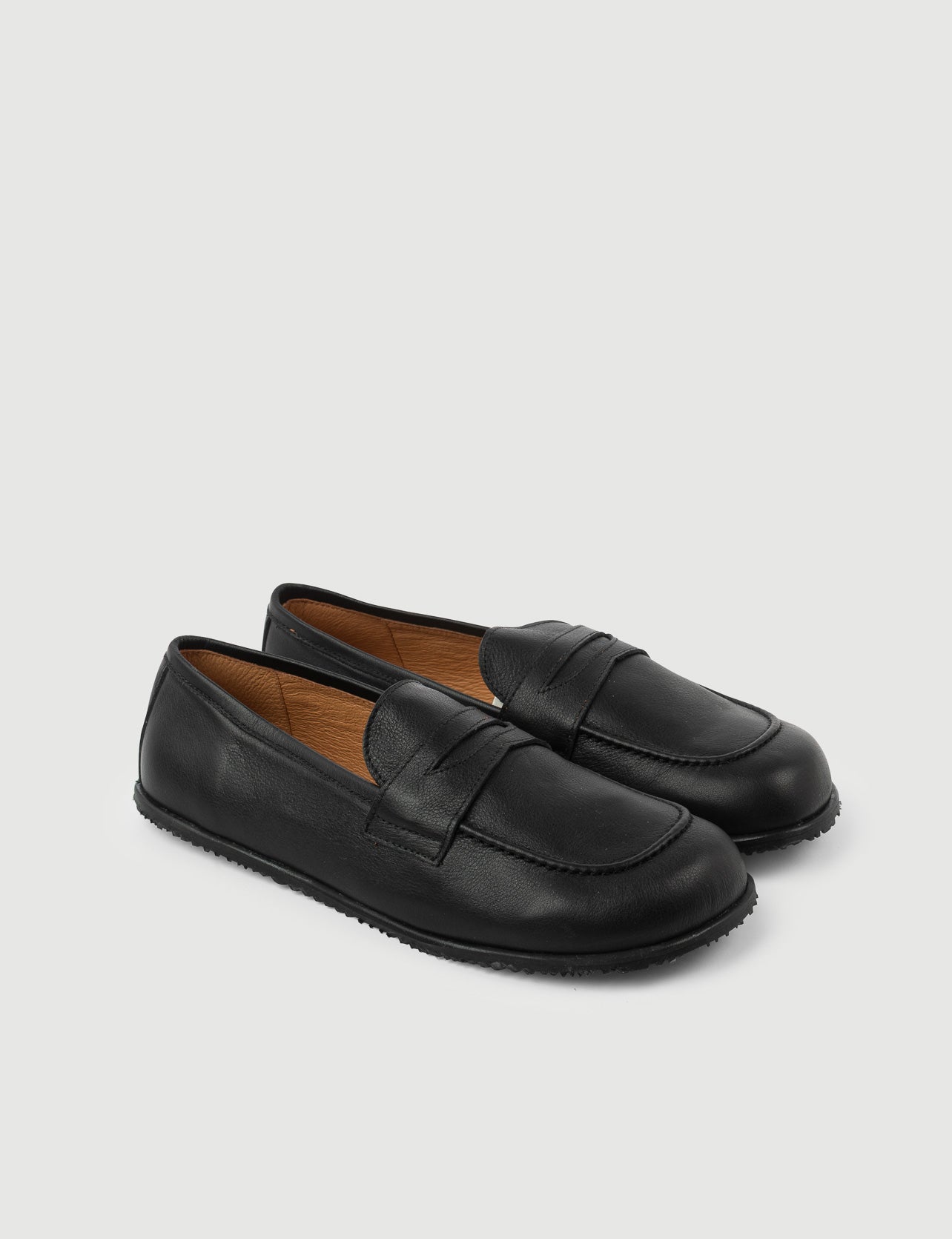 MOCASÍN CLASSIC NEGRO - Zapato Barefoot Artesanal | SHUU BAREFOOT