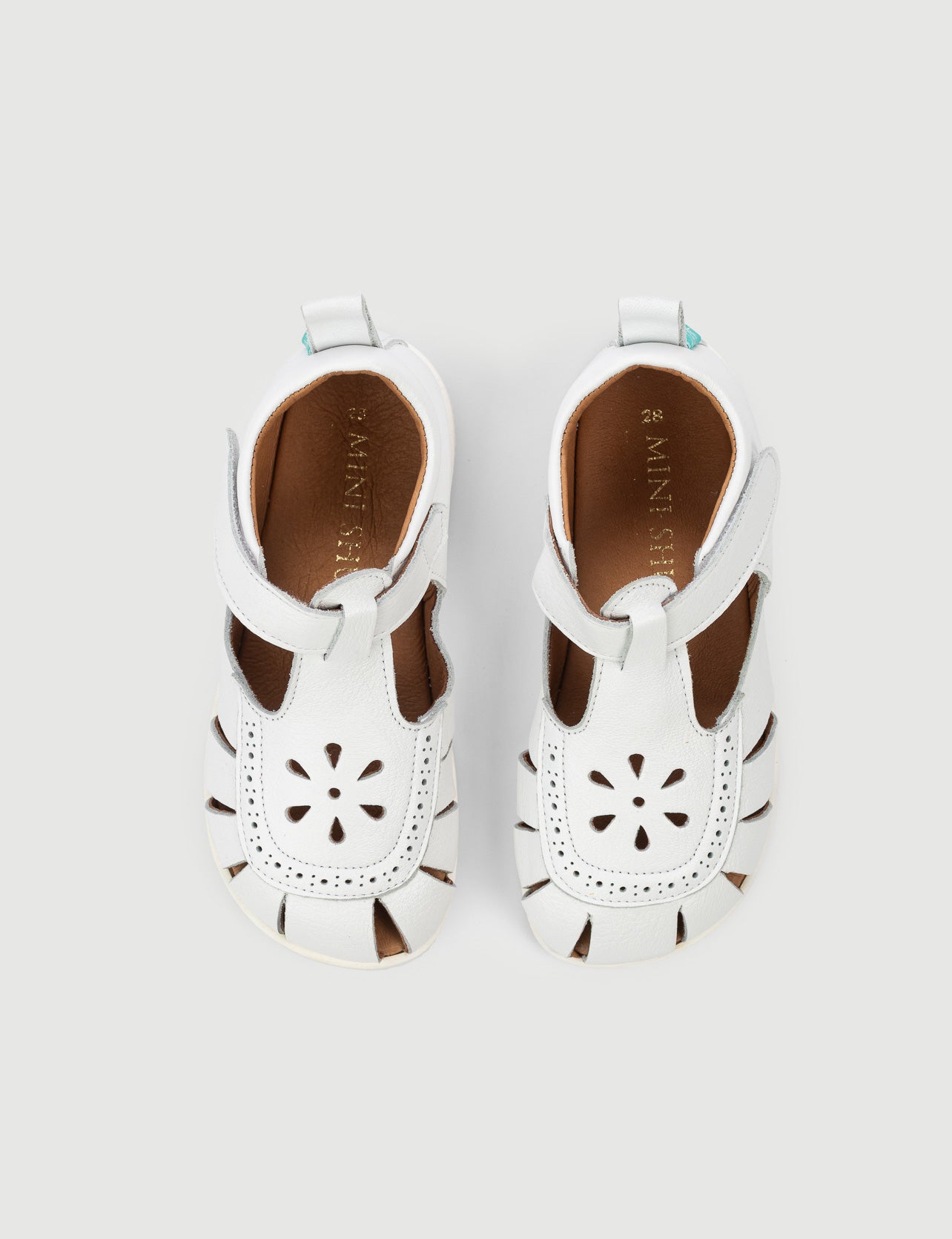 SANDALIA FLOR BLANCA - Zapato Barefoot Artesanal | SHUU BAREFOOT