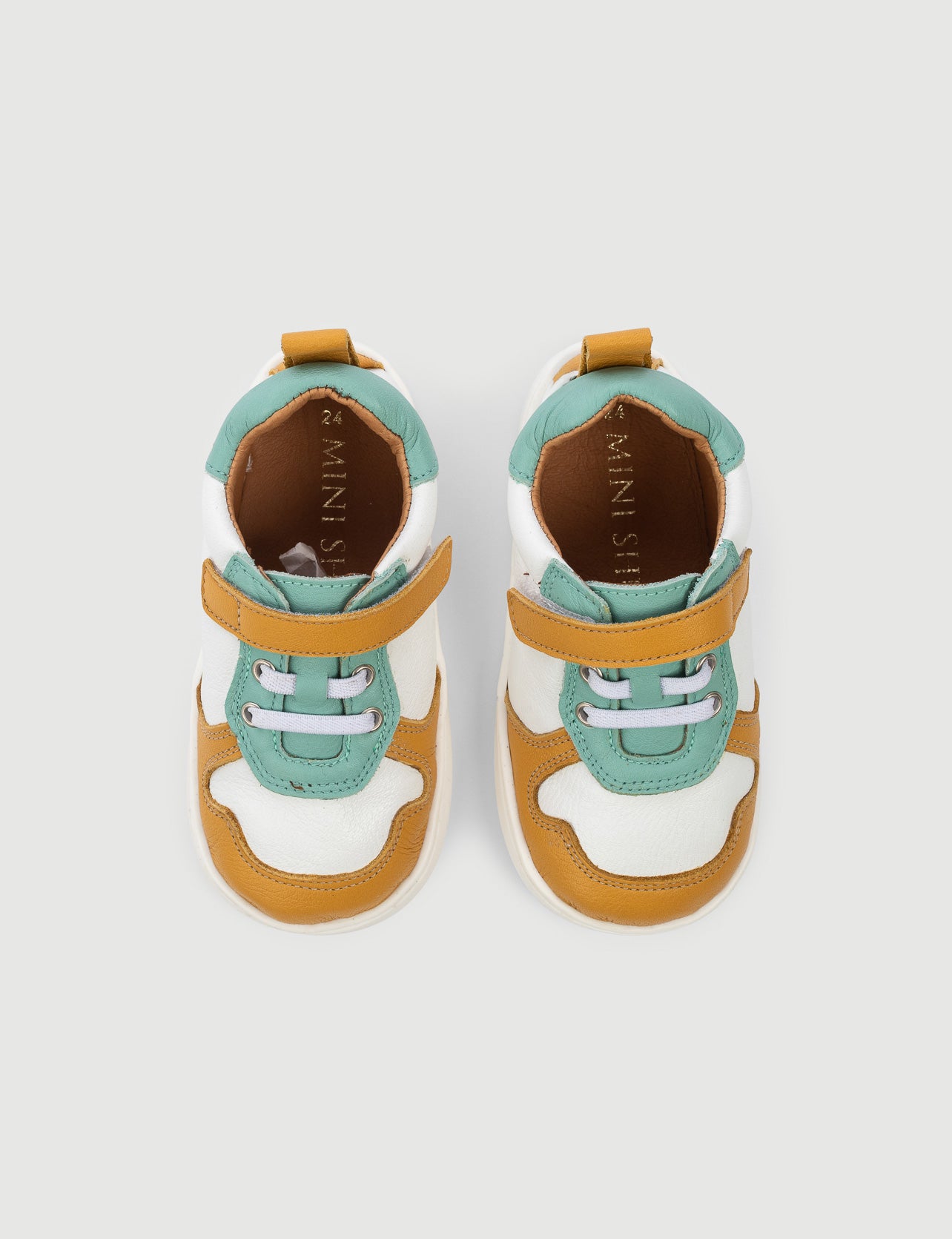BAMBA BLANCA, MINT Y MOSTAZA - Zapato Barefoot Artesanal | SHUU BAREFOOT