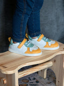 BAMBA BLANCA, MINT Y MOSTAZA - Zapato Barefoot Artesanal | SHUU BAREFOOT