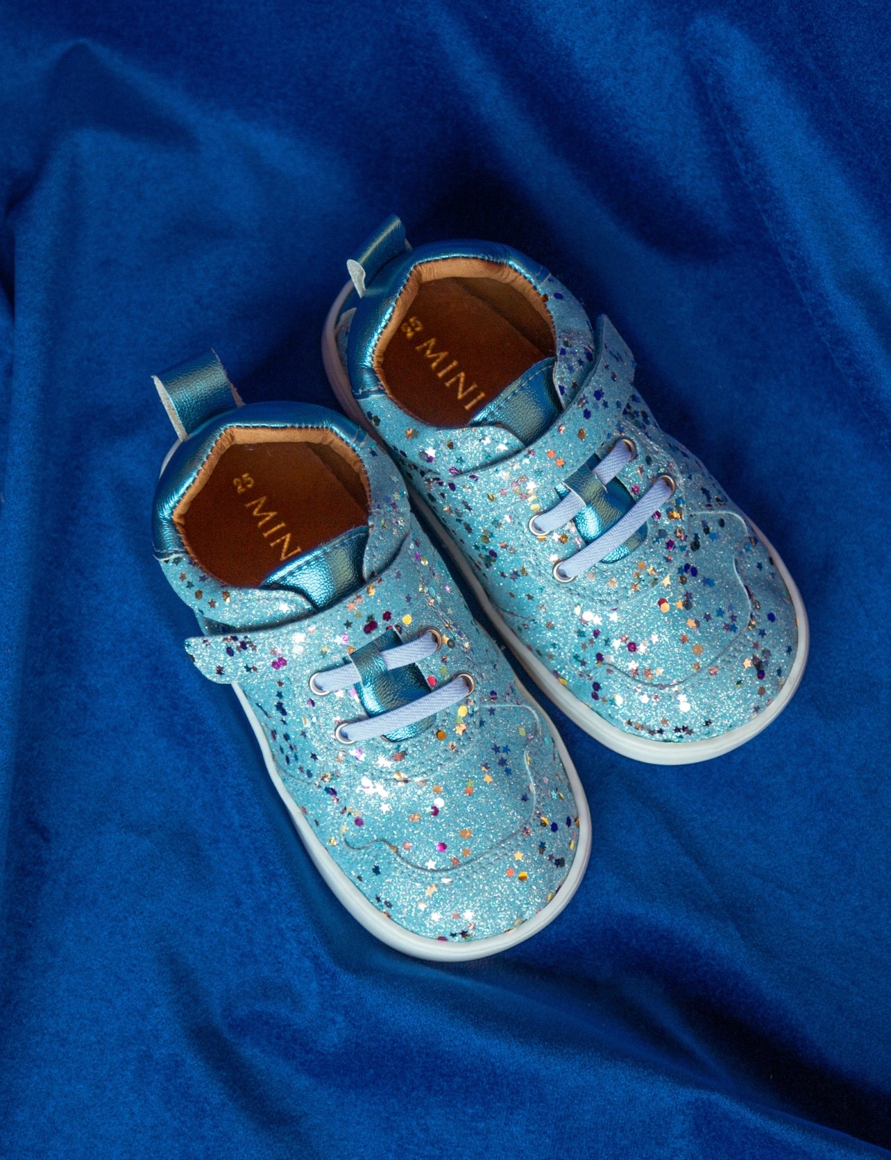 BAMBA AZUL BRILLI - Zapato Barefoot Artesanal | SHUU BAREFOOT