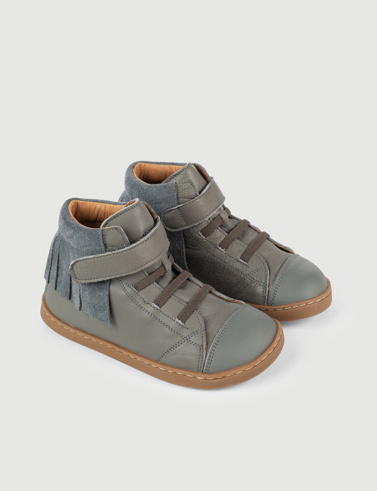 BOTA GRIS FLECOS - Zapato Barefoot Artesanal | SHUU BAREFOOT