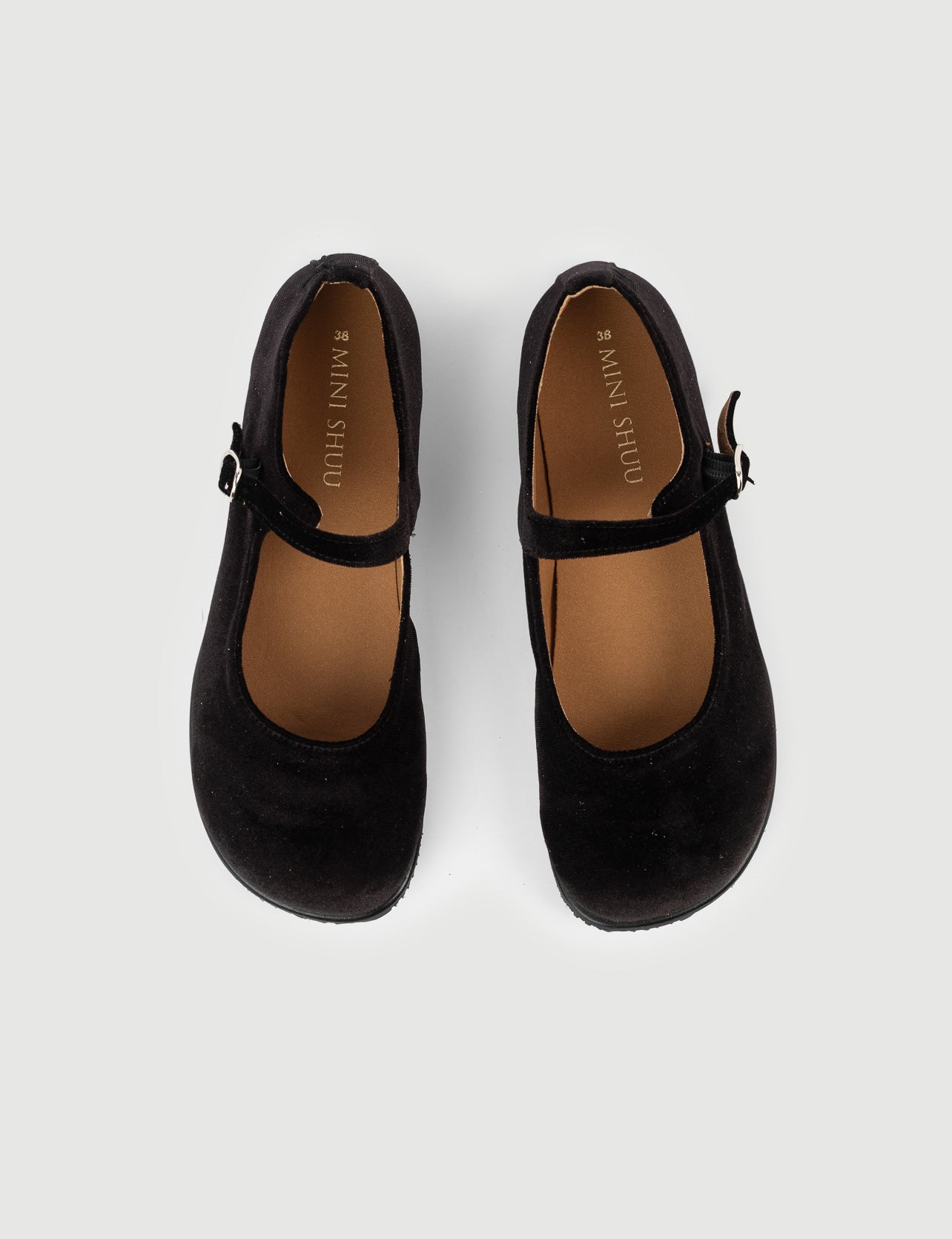MERCEDITA TERCIOPELO NEGRA - Zapato Barefoot Artesanal | SHUU BAREFOOT