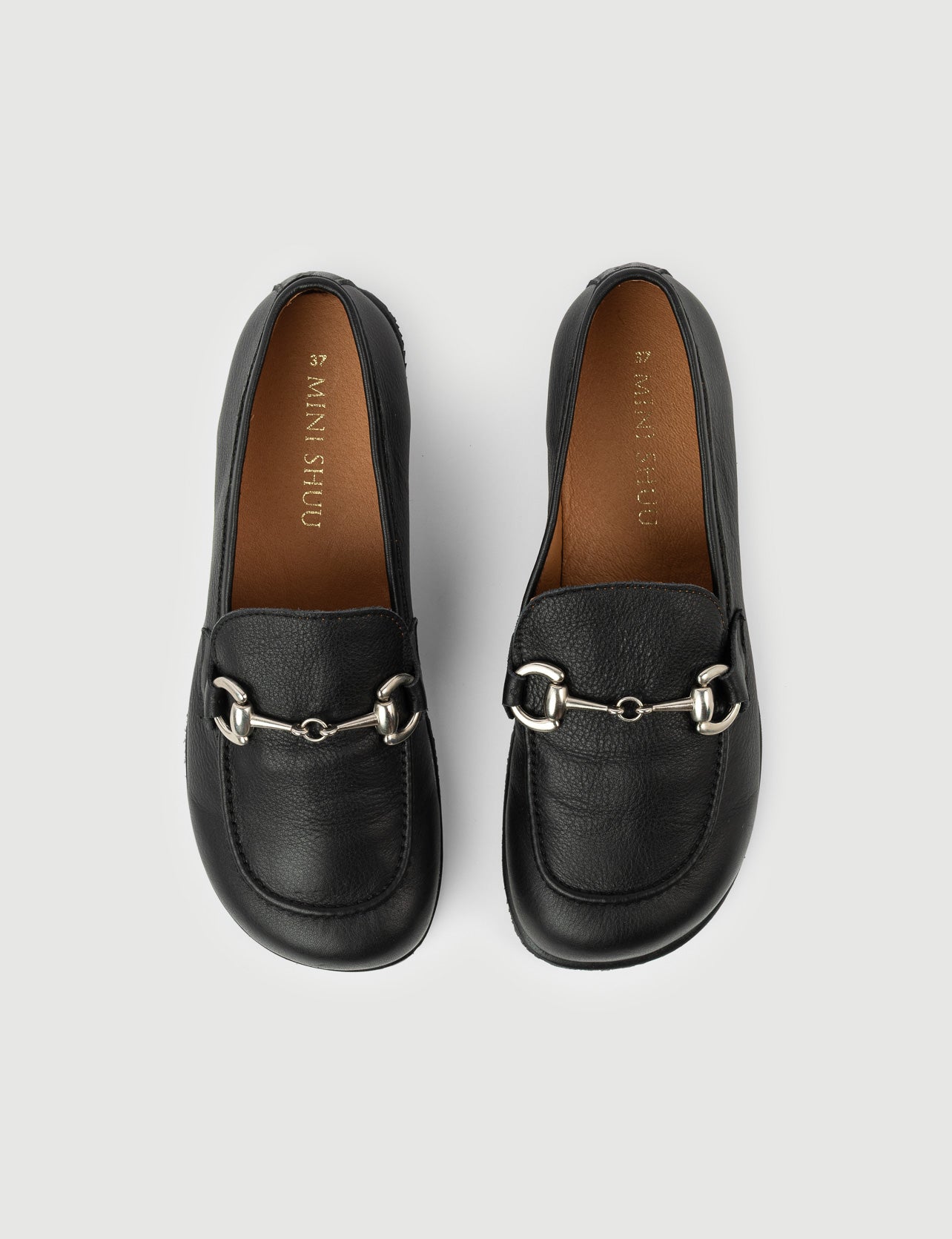 MOCASÍN CHIC NEGRO - Zapato Barefoot Artesanal | SHUU BAREFOOT