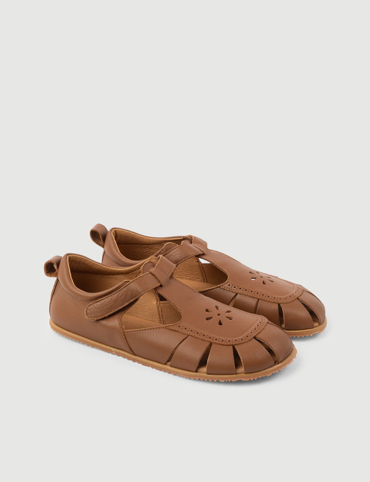 Sandalia Flor Cuero BIG+ Calzado mujer SHUU BAREFOOT – Shuu